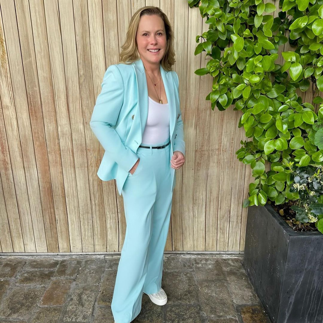 What To Wear Under A Blazer